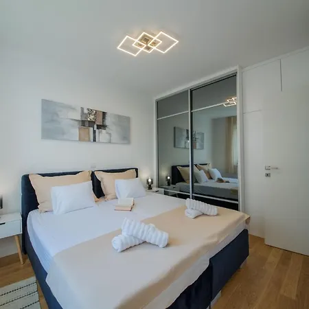Apartment Astra Zadar