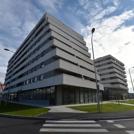 Apartment Astra *