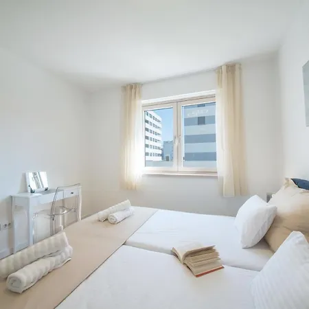 Astra Apartment